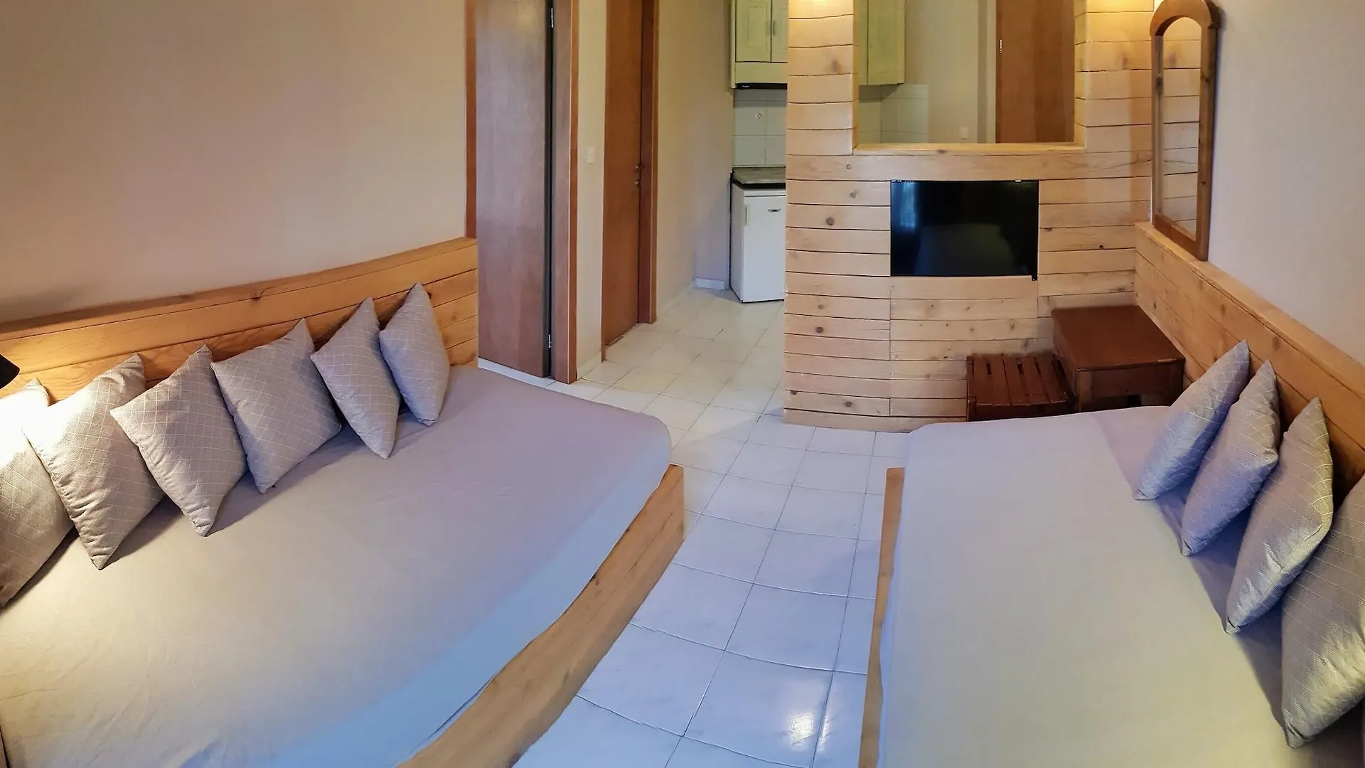 Anemos Hotel Полихроно Греция