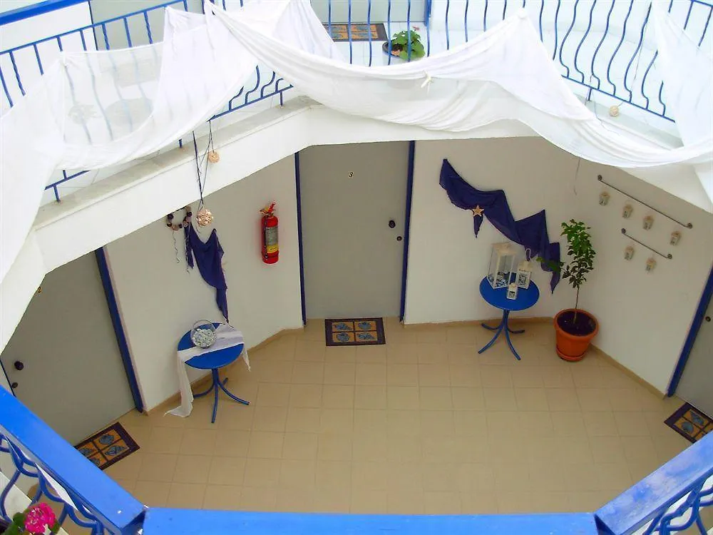 Anemos Hotel Полихроно 2*,