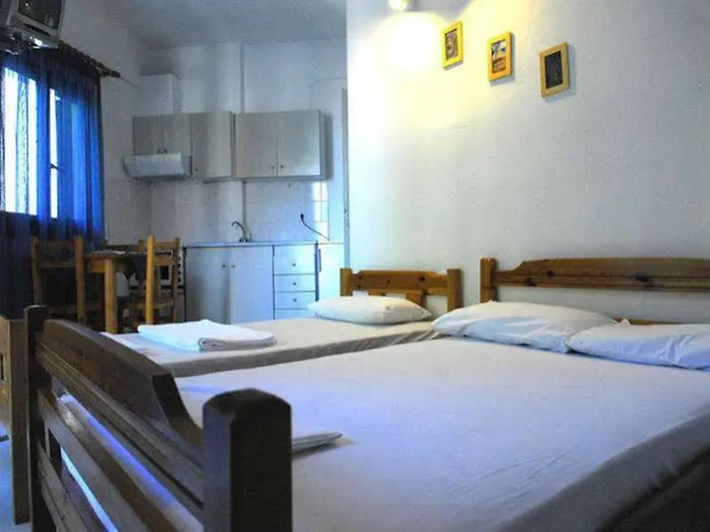 Anemos Hotel Полихроно 2*,