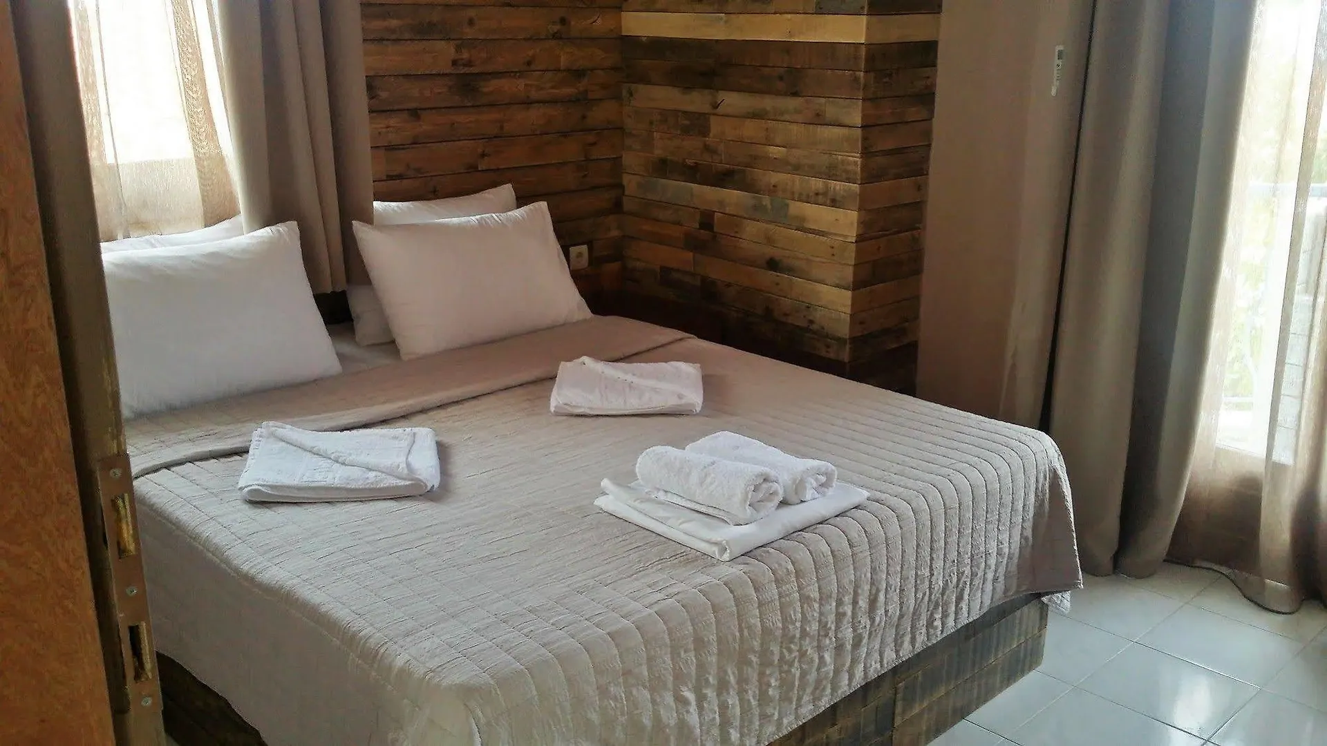 ** Апарт-отель Anemos Hotel Полихроно Греция