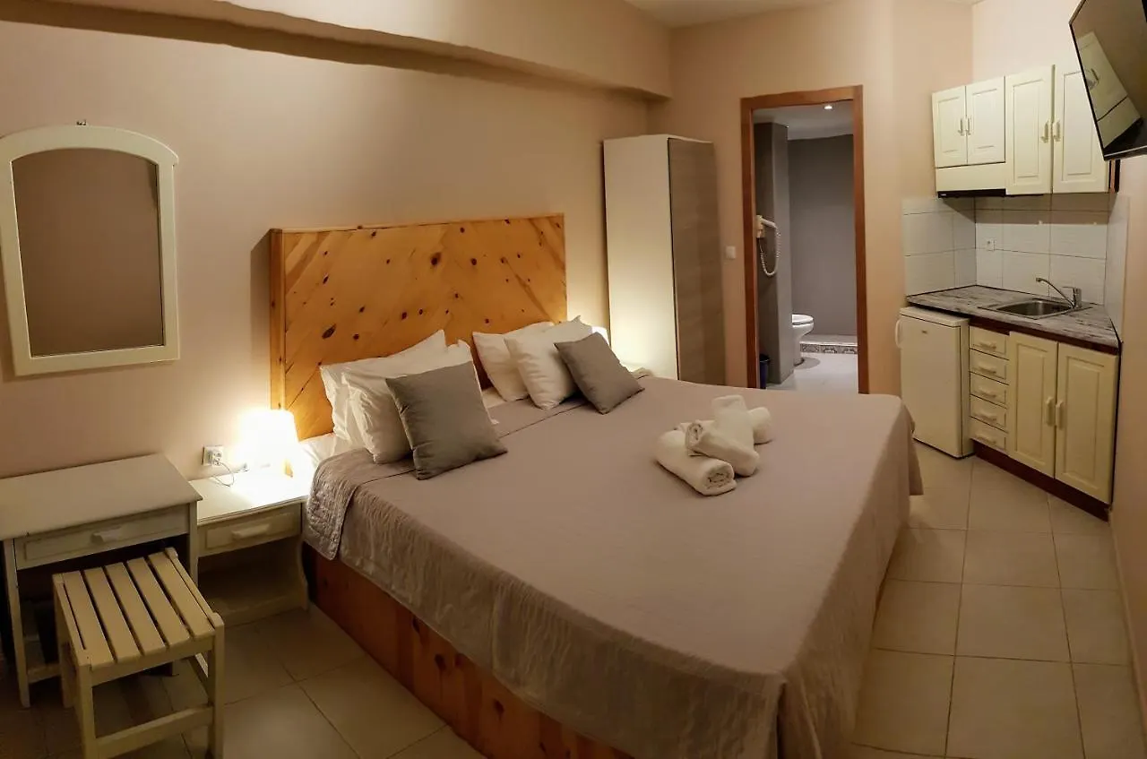 Апарт-отель Anemos Hotel Полихроно